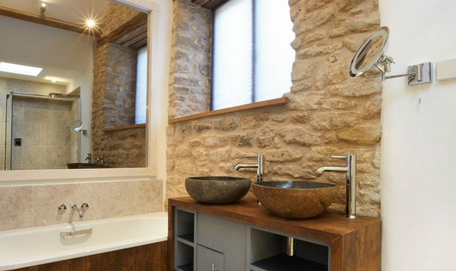 Natural Elements in Bathrooms